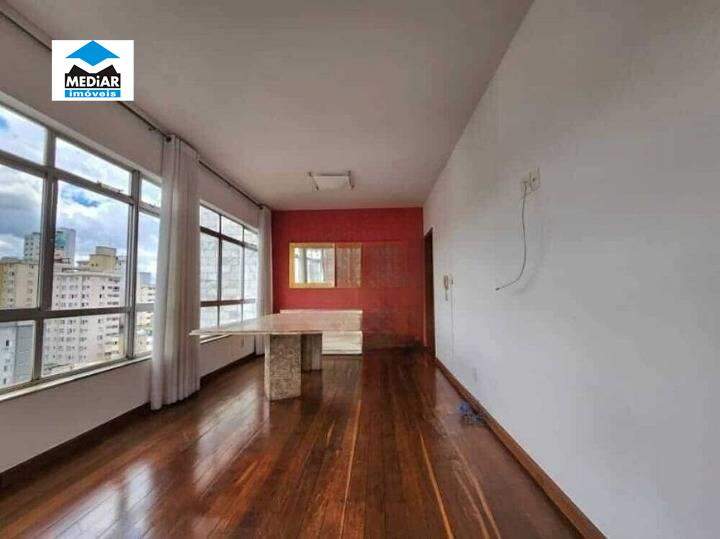 Apartamento à venda com 3 quartos, 81m² - Foto 3