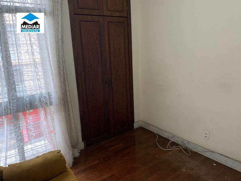 Apartamento à venda com 3 quartos, 90m² - Foto 18