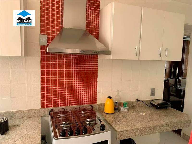 Apartamento à venda com 3 quartos, 110m² - Foto 8