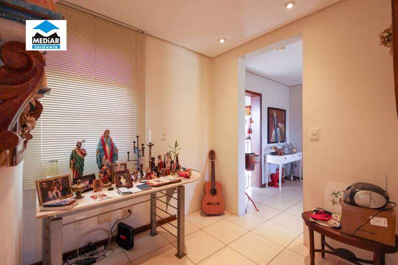 Apartamento à venda com 2 quartos, 82m² - Foto 4