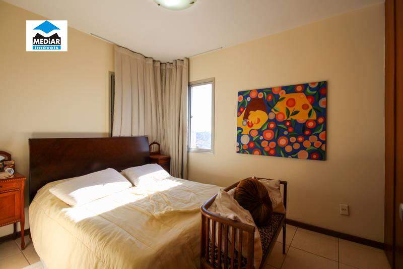 Apartamento à venda com 2 quartos, 82m² - Foto 10