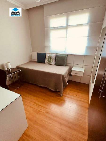 Apartamento à venda com 3 quartos, 96m² - Foto 4