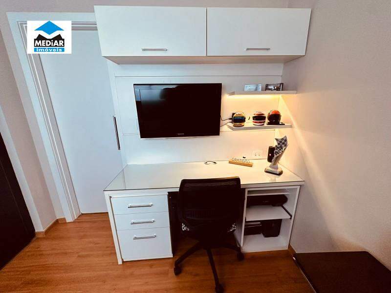 Apartamento à venda com 3 quartos, 96m² - Foto 12