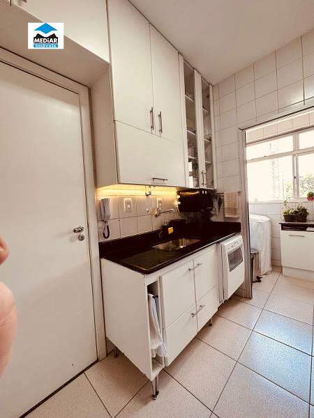 Apartamento à venda com 3 quartos, 96m² - Foto 7