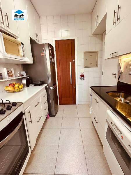 Apartamento à venda com 3 quartos, 96m² - Foto 16