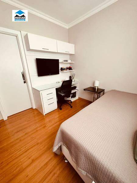 Apartamento à venda com 3 quartos, 96m² - Foto 11