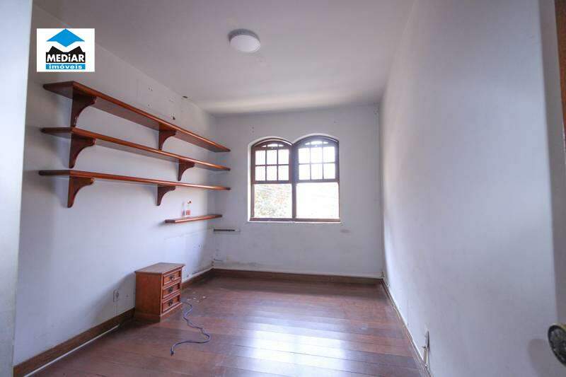 Casa à venda com 5 quartos, 318m² - Foto 23