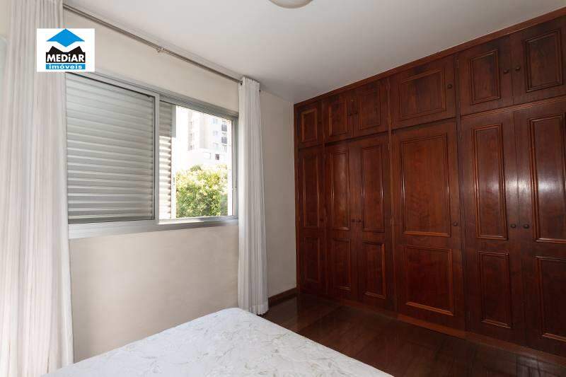 Apartamento à venda com 4 quartos, 152m² - Foto 11