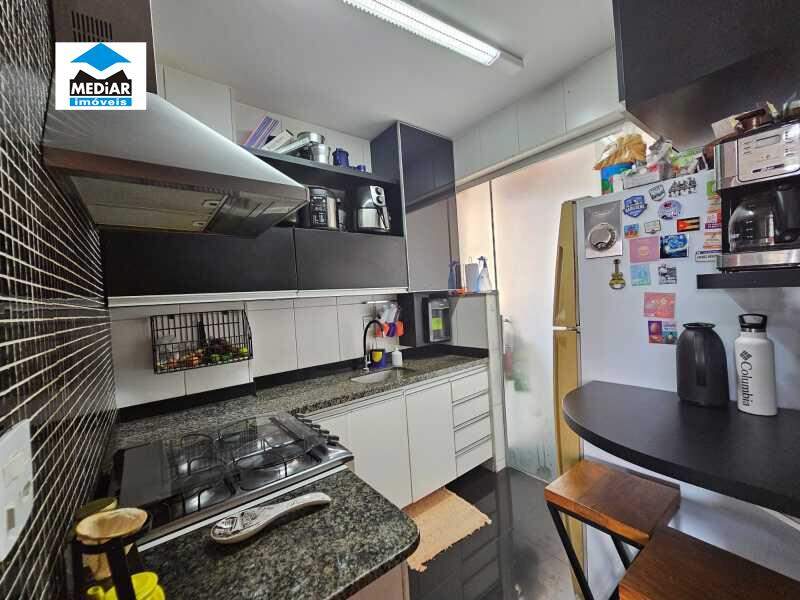 Apartamento à venda com 3 quartos, 89m² - Foto 11