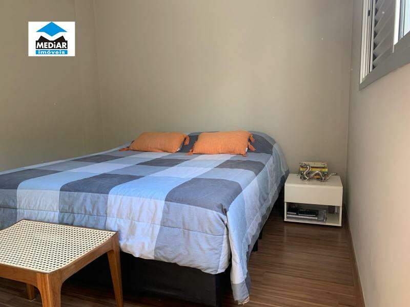 Apartamento à venda com 3 quartos, 110m² - Foto 9