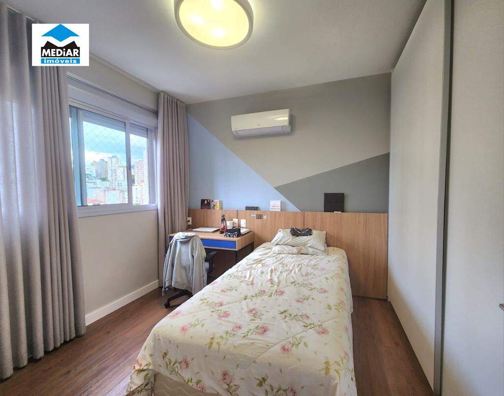 Apartamento à venda com 4 quartos, 197m² - Foto 11