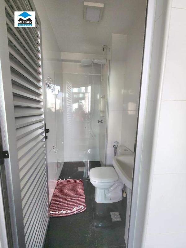 Apartamento à venda com 4 quartos, 197m² - Foto 16