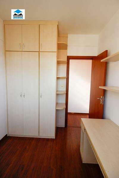 Apartamento à venda com 3 quartos, 75m² - Foto 7