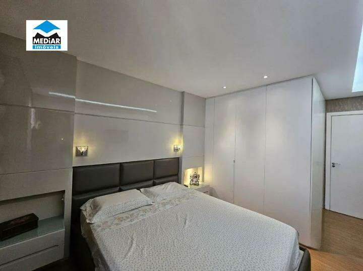 Cobertura à venda com 4 quartos, 262m² - Foto 5