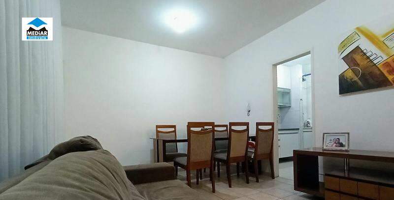 Apartamento à venda com 4 quartos, 85m² - Foto 2