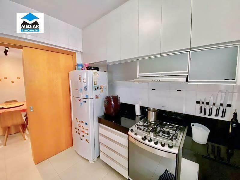 Apartamento à venda com 3 quartos, 112m² - Foto 17