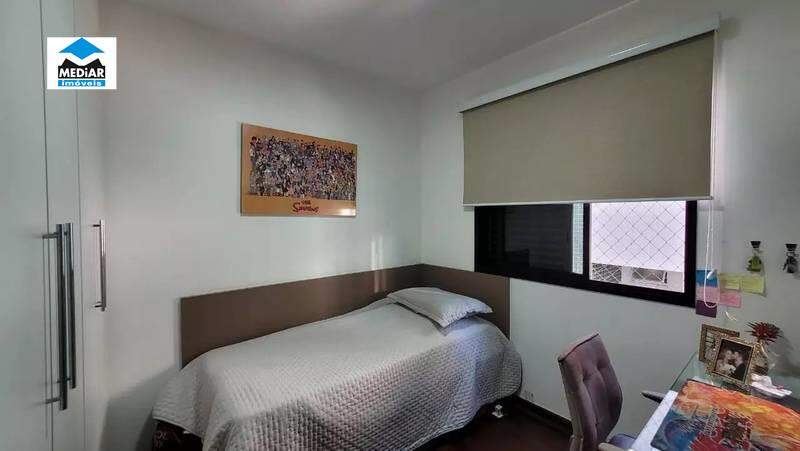 Apartamento à venda com 3 quartos, 152m² - Foto 12