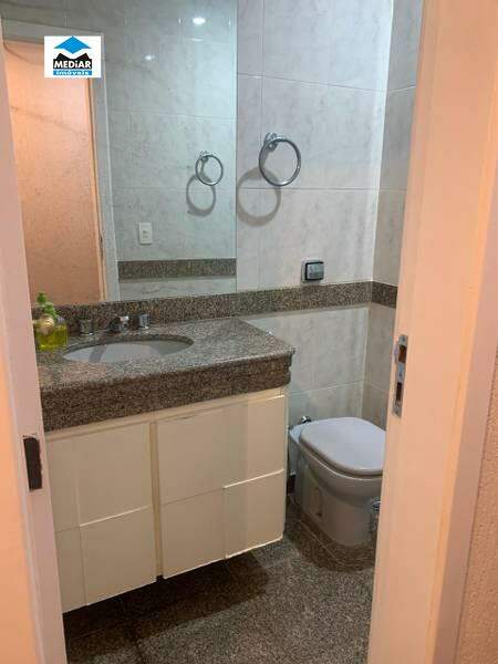 Apartamento à venda com 4 quartos, 180m² - Foto 20