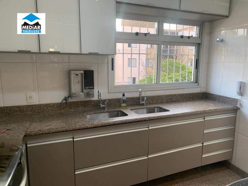 Apartamento à venda com 4 quartos, 180m² - Foto 24