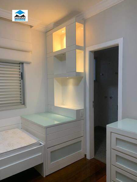 Apartamento à venda com 4 quartos, 180m² - Foto 10