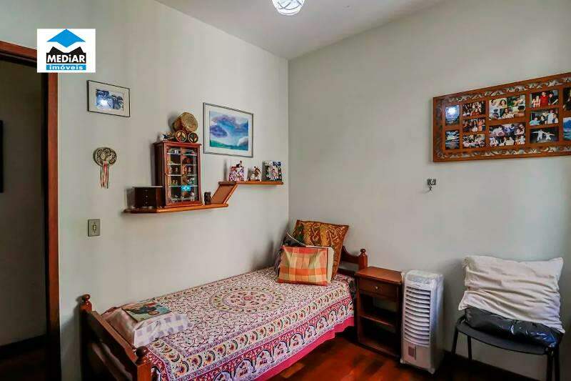 Apartamento à venda com 3 quartos, 105m² - Foto 5