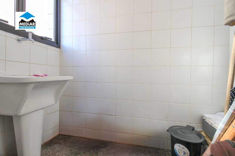 Apartamento à venda com 1 quarto, 75m² - Foto 12