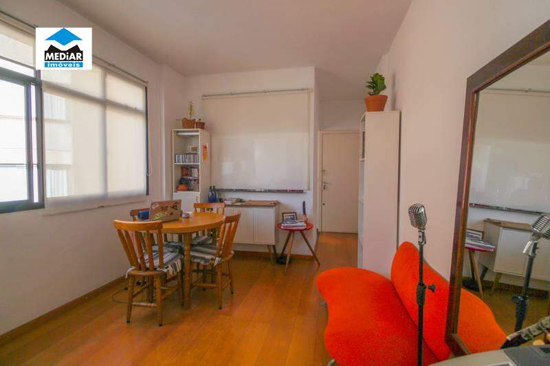 Apartamento à venda com 1 quarto, 75m² - Foto 3