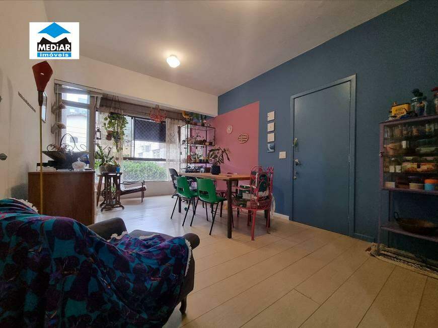 Apartamento à venda com 3 quartos, 92m² - Foto 3