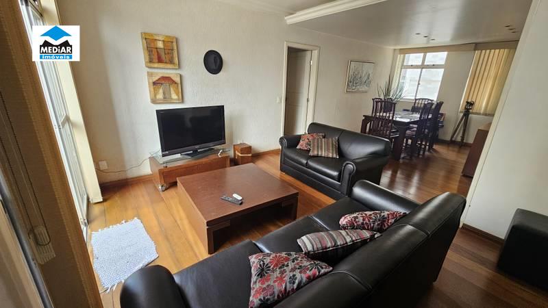 Apartamento à venda com 3 quartos, 120m² - Foto 2