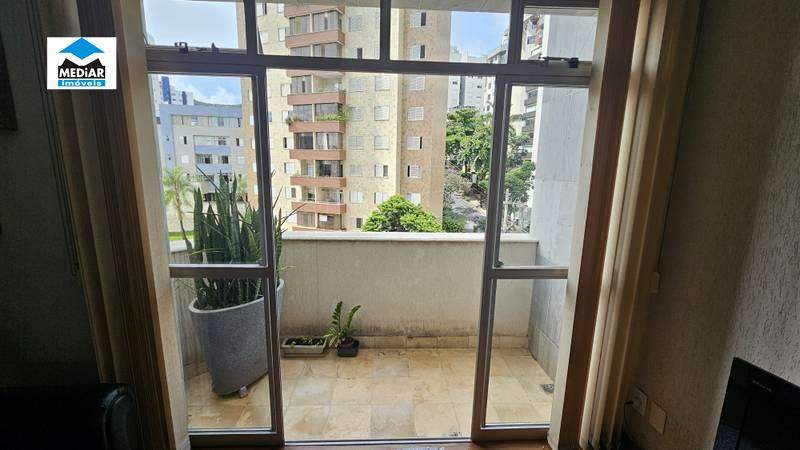 Apartamento à venda com 3 quartos, 120m² - Foto 6