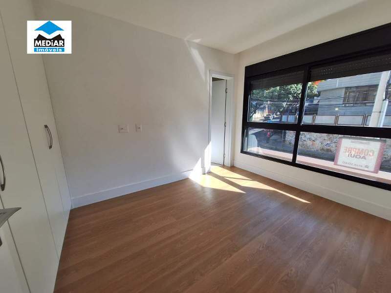 Apartamento à venda com 2 quartos, 104m² - Foto 10