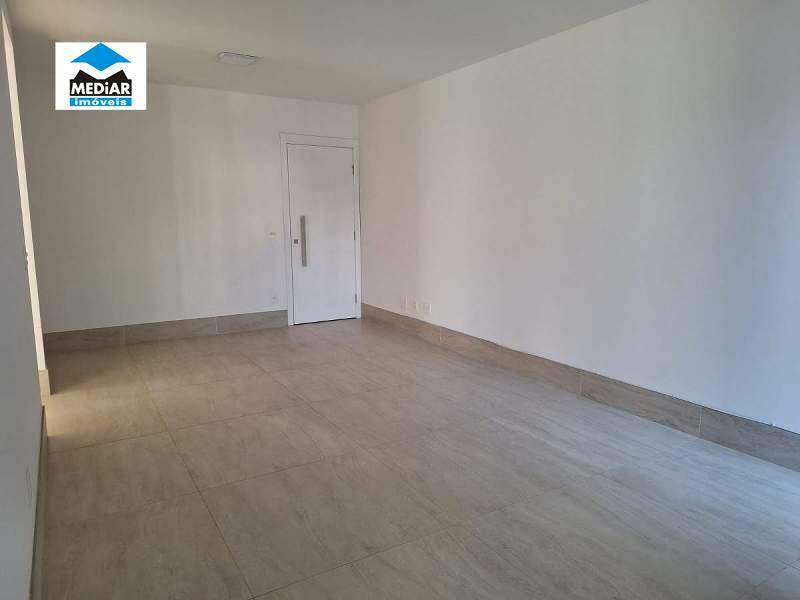 Apartamento à venda com 2 quartos, 104m² - Foto 3