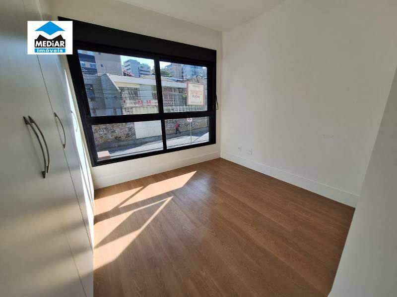 Apartamento à venda com 2 quartos, 104m² - Foto 9