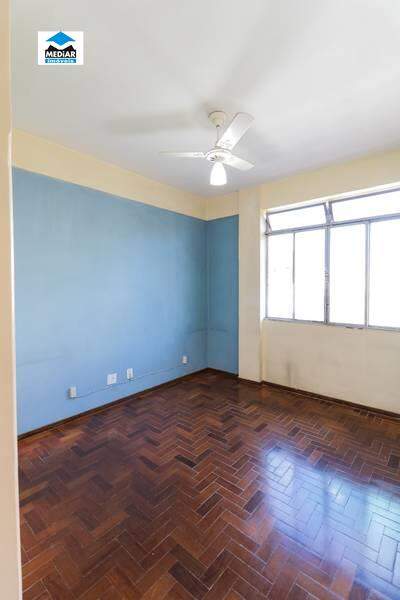 Cobertura à venda com 4 quartos, 170m² - Foto 2