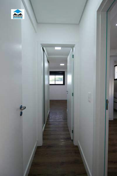 Apartamento à venda com 2 quartos, 65m² - Foto 9