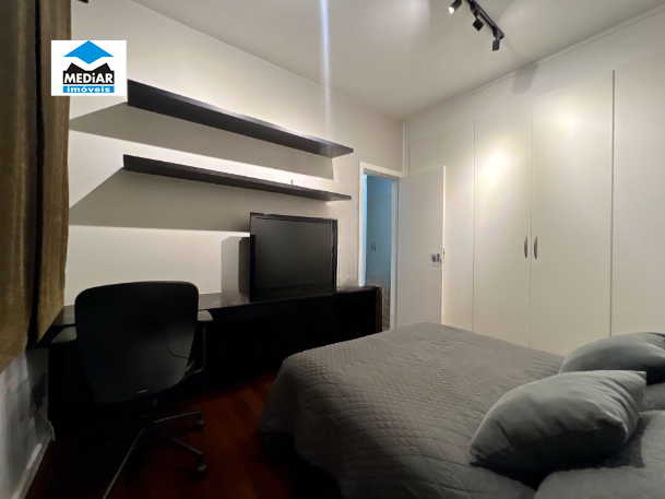 Apartamento à venda com 4 quartos, 217m² - Foto 13