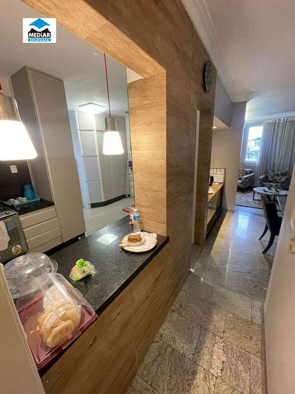 Apartamento à venda com 4 quartos, 140m² - Foto 21