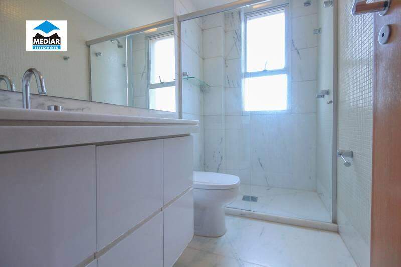 Apartamento à venda com 4 quartos, 268m² - Foto 16