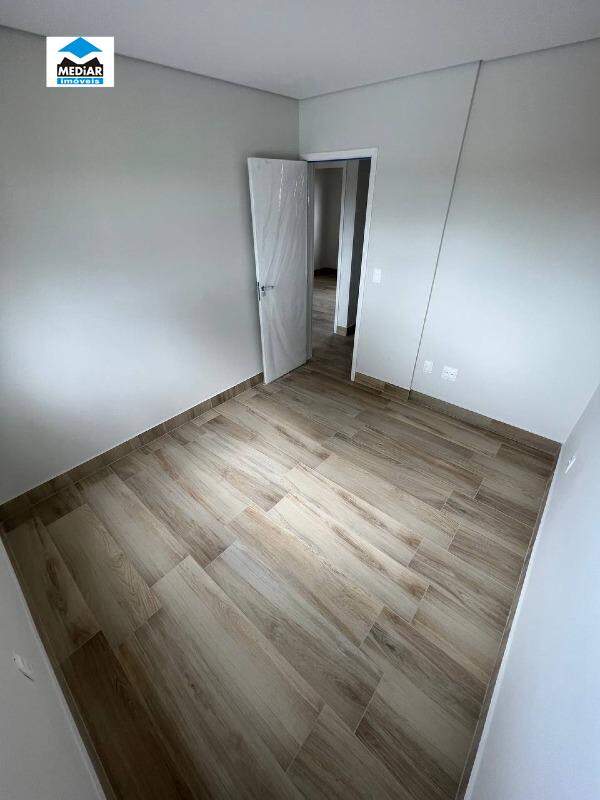 Apartamento à venda com 4 quartos, 103m² - Foto 25