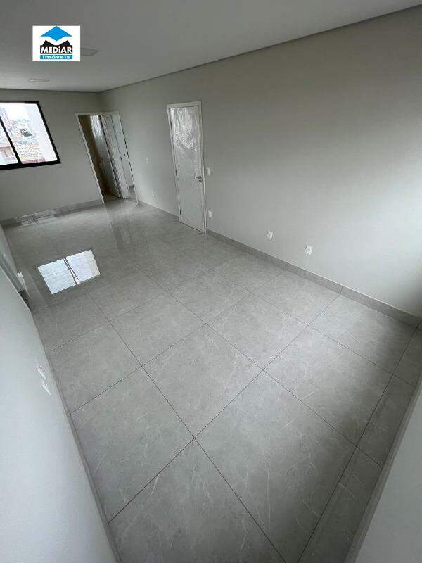 Apartamento à venda com 4 quartos, 103m² - Foto 9