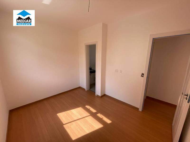 Apartamento à venda com 3 quartos, 71m² - Foto 23