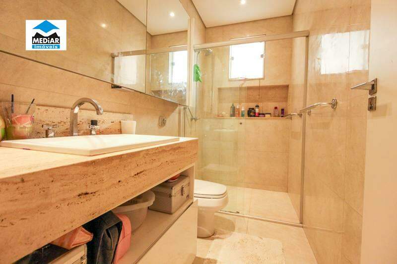 Casa à venda com 4 quartos, 298m² - Foto 20