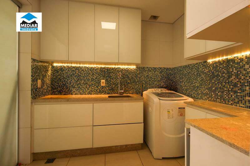 Casa à venda com 4 quartos, 298m² - Foto 25