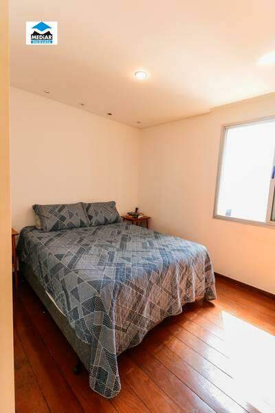 Apartamento à venda com 4 quartos, 164m² - Foto 12