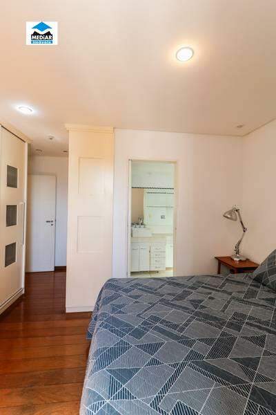 Apartamento à venda com 4 quartos, 164m² - Foto 14