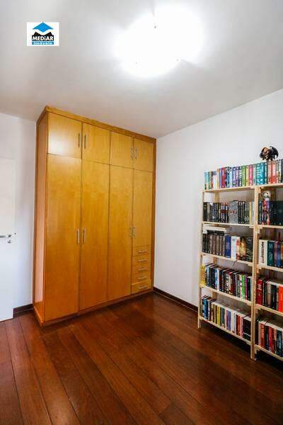 Apartamento à venda com 4 quartos, 164m² - Foto 11