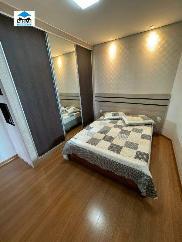 Apartamento à venda com 3 quartos, 125m² - Foto 18