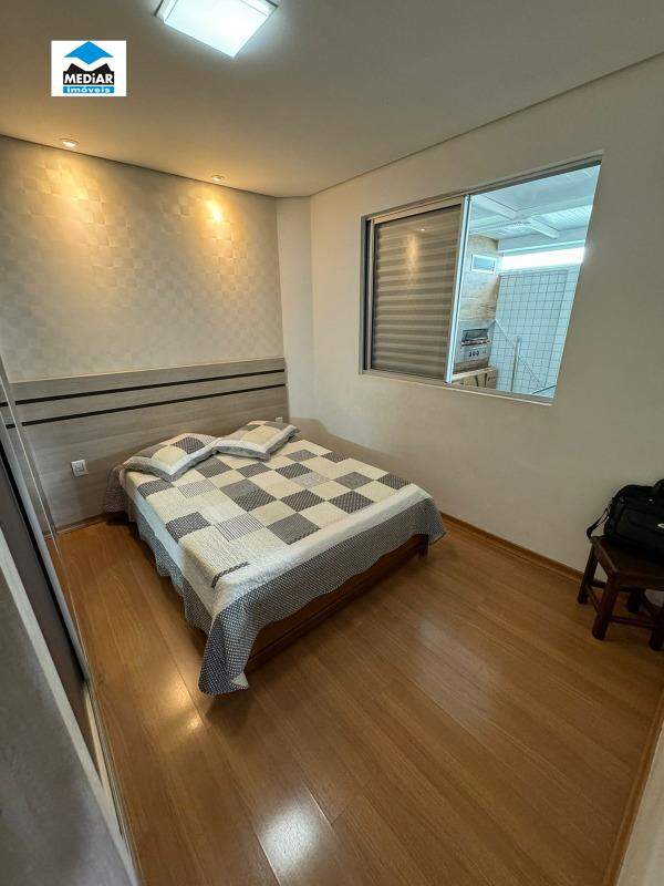 Apartamento à venda com 3 quartos, 125m² - Foto 16