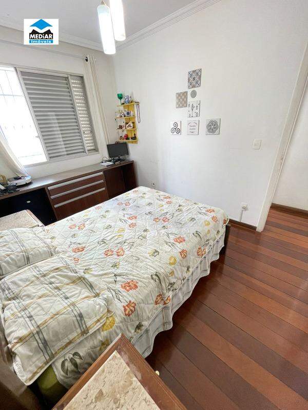 Apartamento à venda com 4 quartos, 170m² - Foto 12