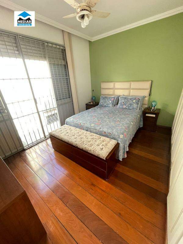 Apartamento à venda com 4 quartos, 170m² - Foto 13